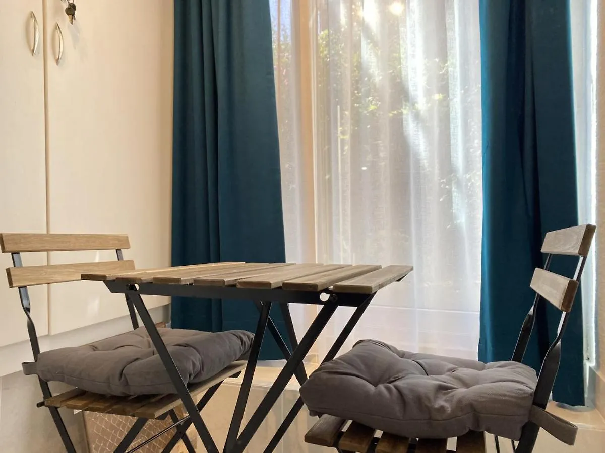 شقة Chic Flat Near Shopping Malls In Sisli اسطنبول