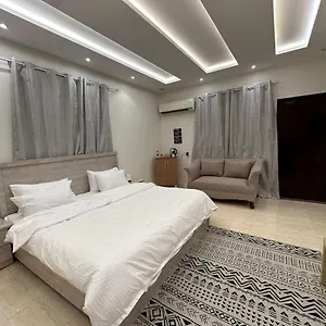 احجز هنا