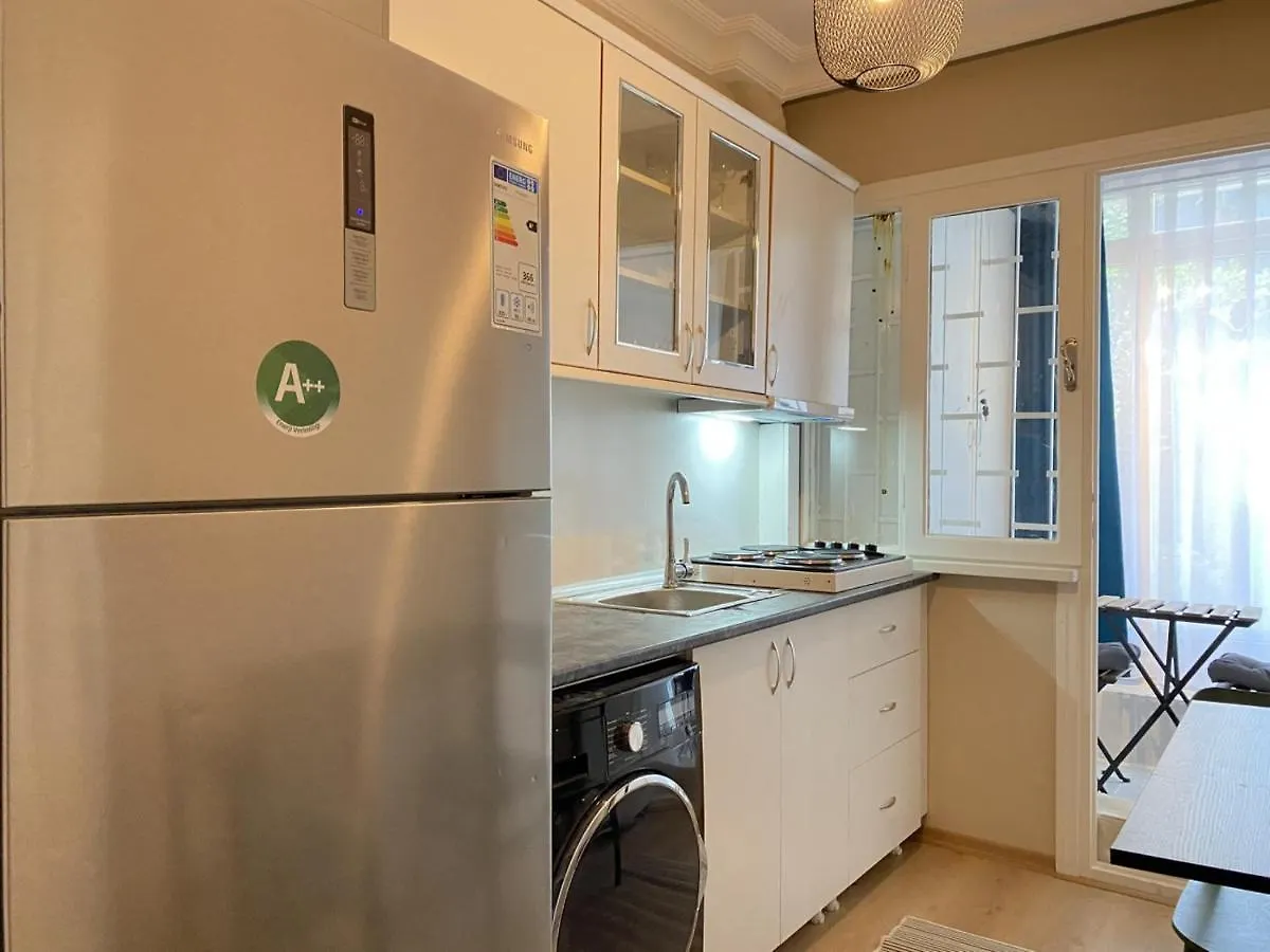 Chic Flat Near Shopping Malls In Sisli Apartment Istanbul